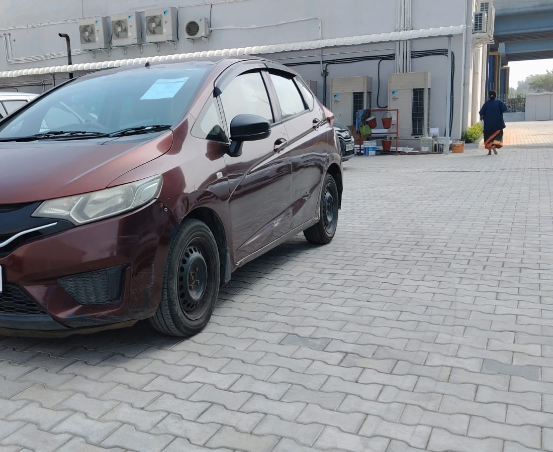 Honda Jazz(2011-2013) S Petrol